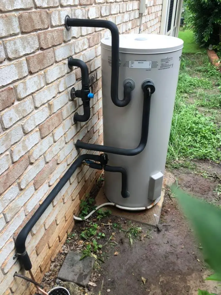 Hot water system